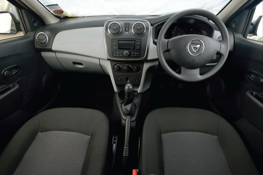 Торпедо Dacia Logan MCV 2013 года  (UK) (фото 20 из 20)
